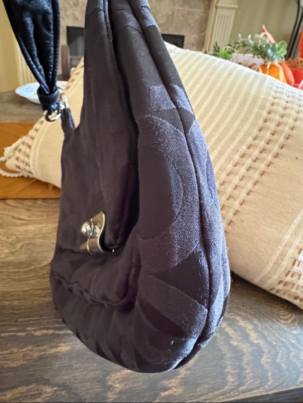 EUC Coach Black Signature Pattern Shoulder Bag - Picture 5 of 17
